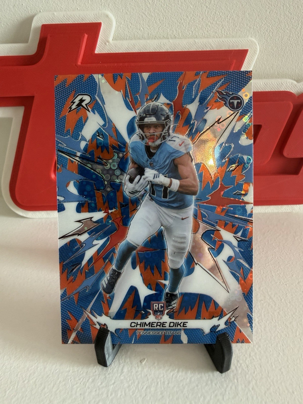 2025 Topps Resurgence #197 Chimere Dike Titans Blue & Orange Spark Refractor0