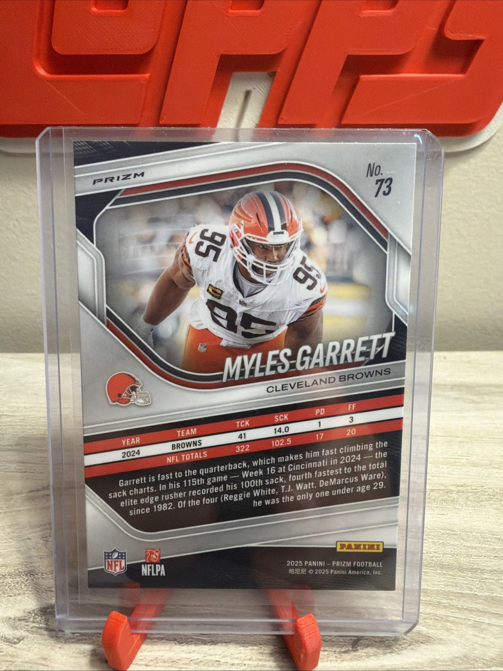 2024 Panini Prizm - Myles Garrett #73 Neon Green Pulsar Prizm1