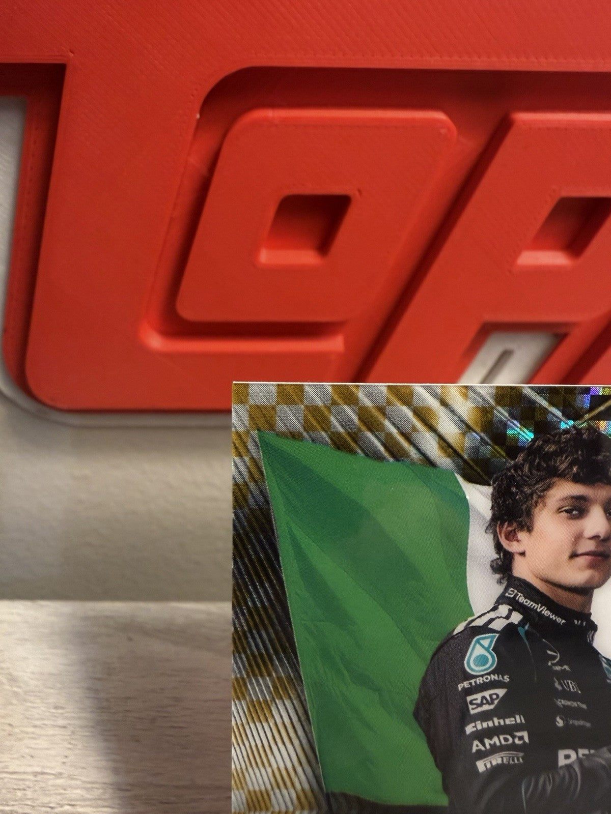 Kimi Antonelli Gold Checkered Flag /50 photo 2